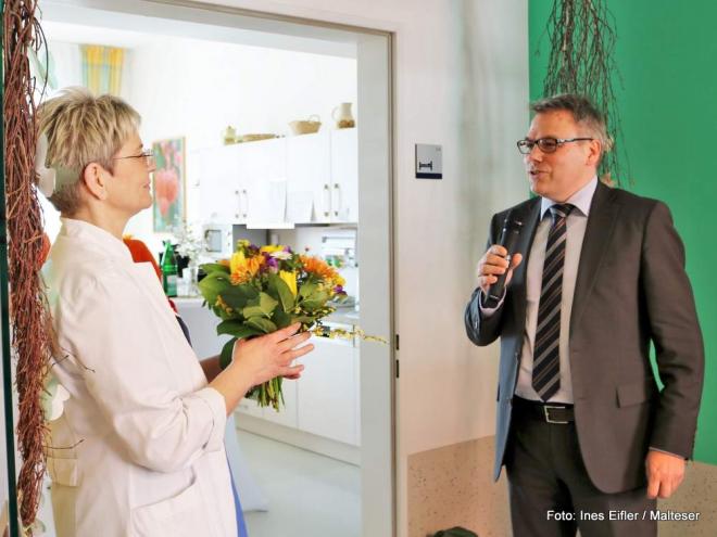 Das Malteser Krankenhaus St. Johannes feierte diese Woche ein kleines Jubiläum dieser besonderen Station Das Malteser Krankenhaus St. Johannes feierte diese Woche ein kleines Jubiläum dieser besonderen Station